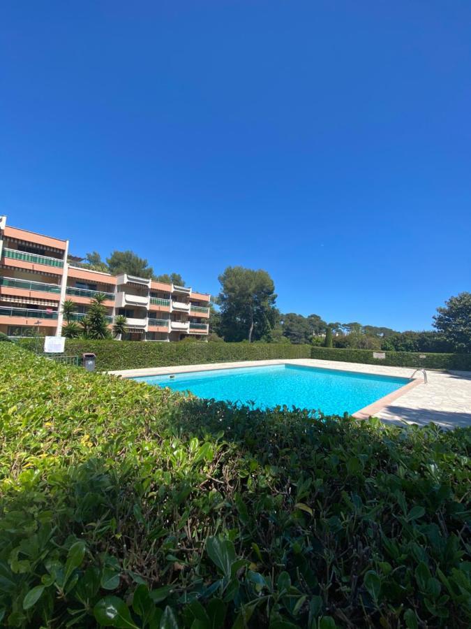 Le Maya - Studio Avec Piscine Αντίμπ Εξωτερικό φωτογραφία